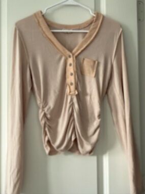 POL Light Beige Ruched Long Sleeve Henley Top